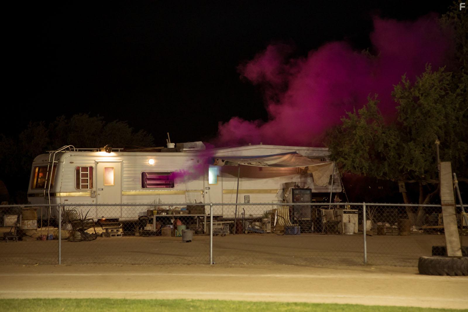 Cmprame un revolver (2018)