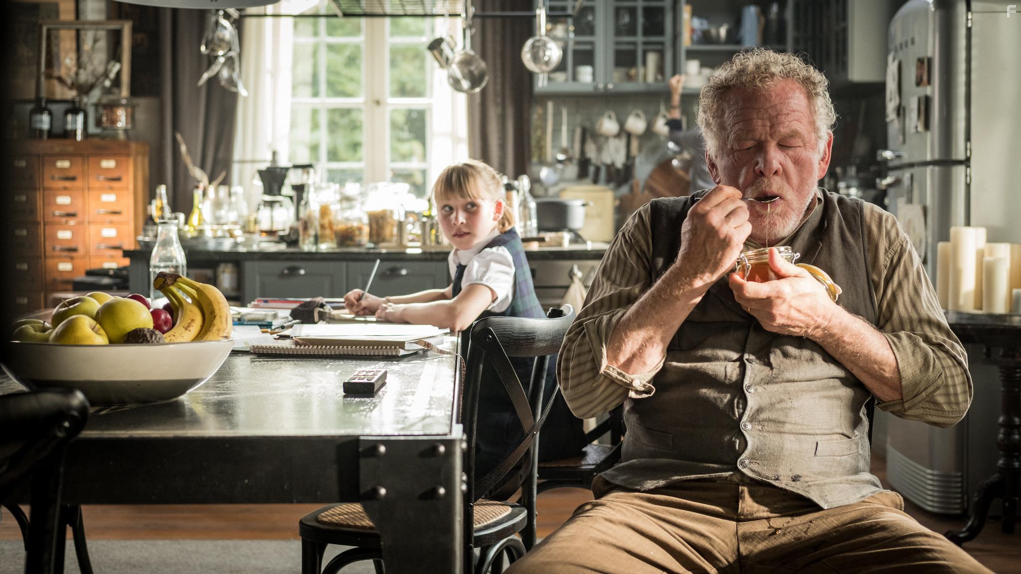 Nick Nolte and Sophie Lane in Head Full of Honey (2018)