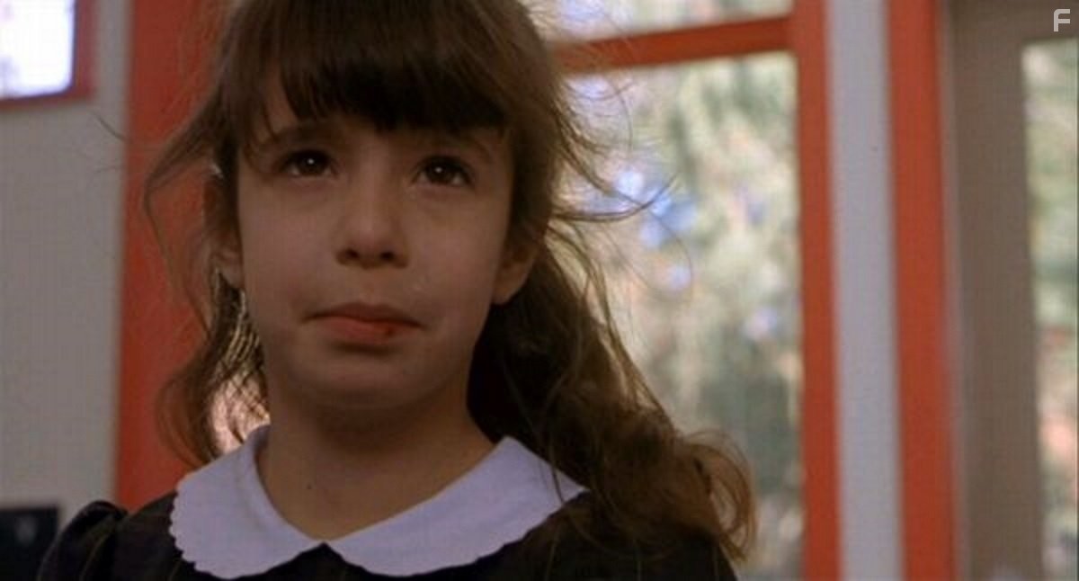 Asia Vieira in Омен IV: Пробуждение (1991)