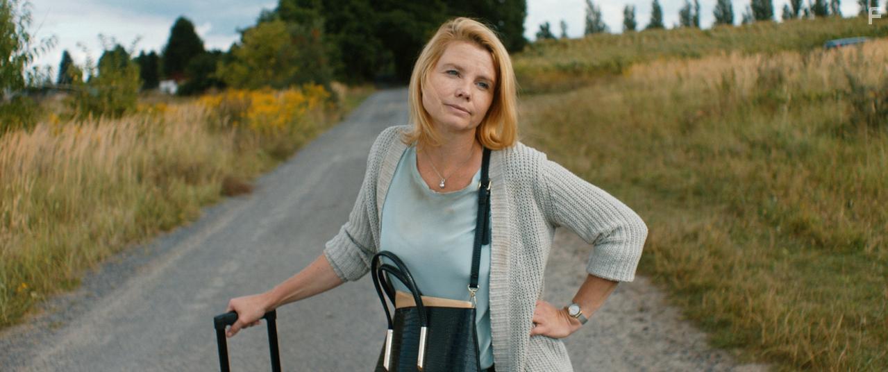 Annette Frier in Lucky Loser - Ein Sommer in der Bredouille (2017)