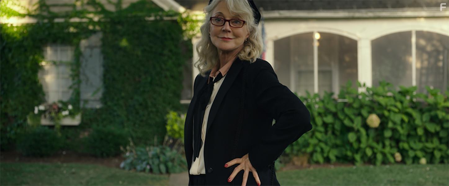 Blythe Danner in The Tomorrow Man (2019)