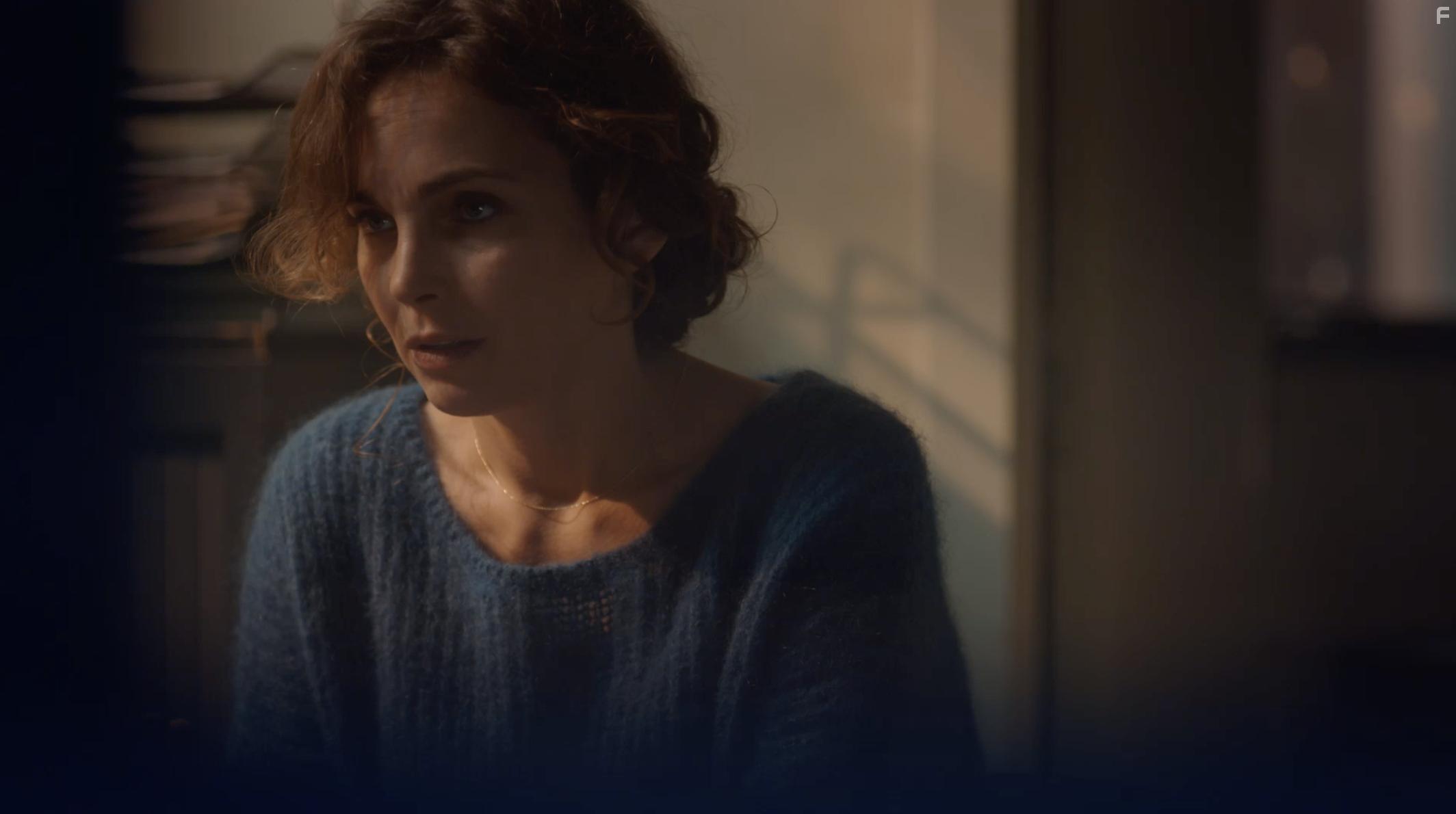 Claire Keim in Les Secrets (2018)