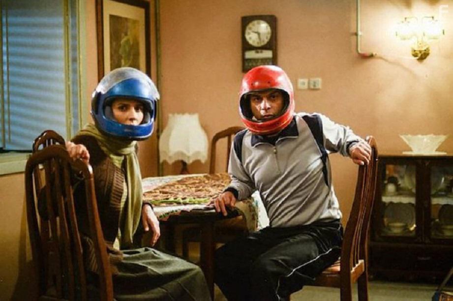 Leila Hatami and Payman Maadi in Bomb, yek asheghaneh (2018)