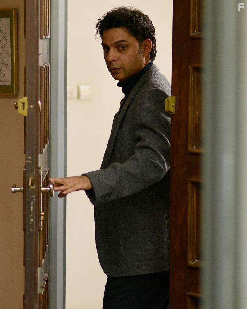 Payman Maadi in Bomb, yek asheghaneh (2018)