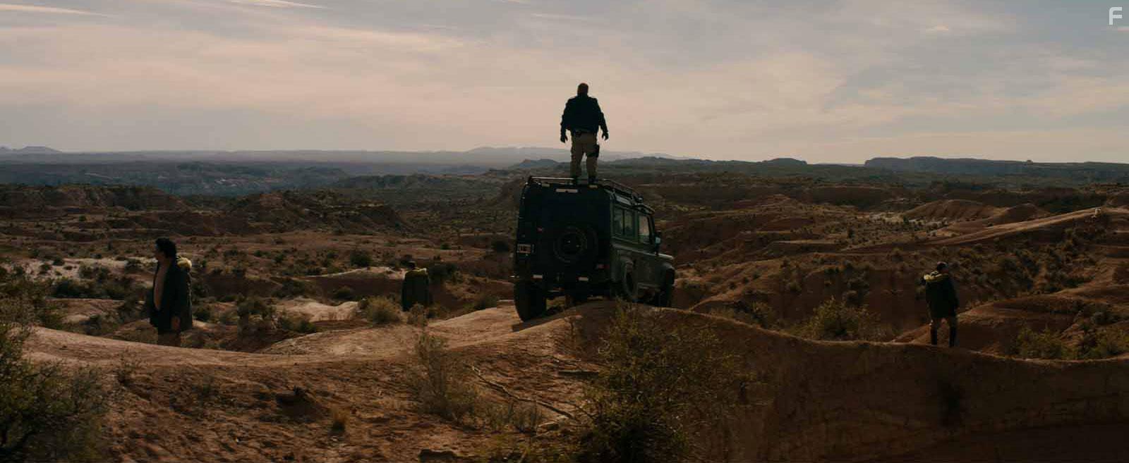 Jorge Prado and Victor Lopez in Muere, monstruo, muere (2018)