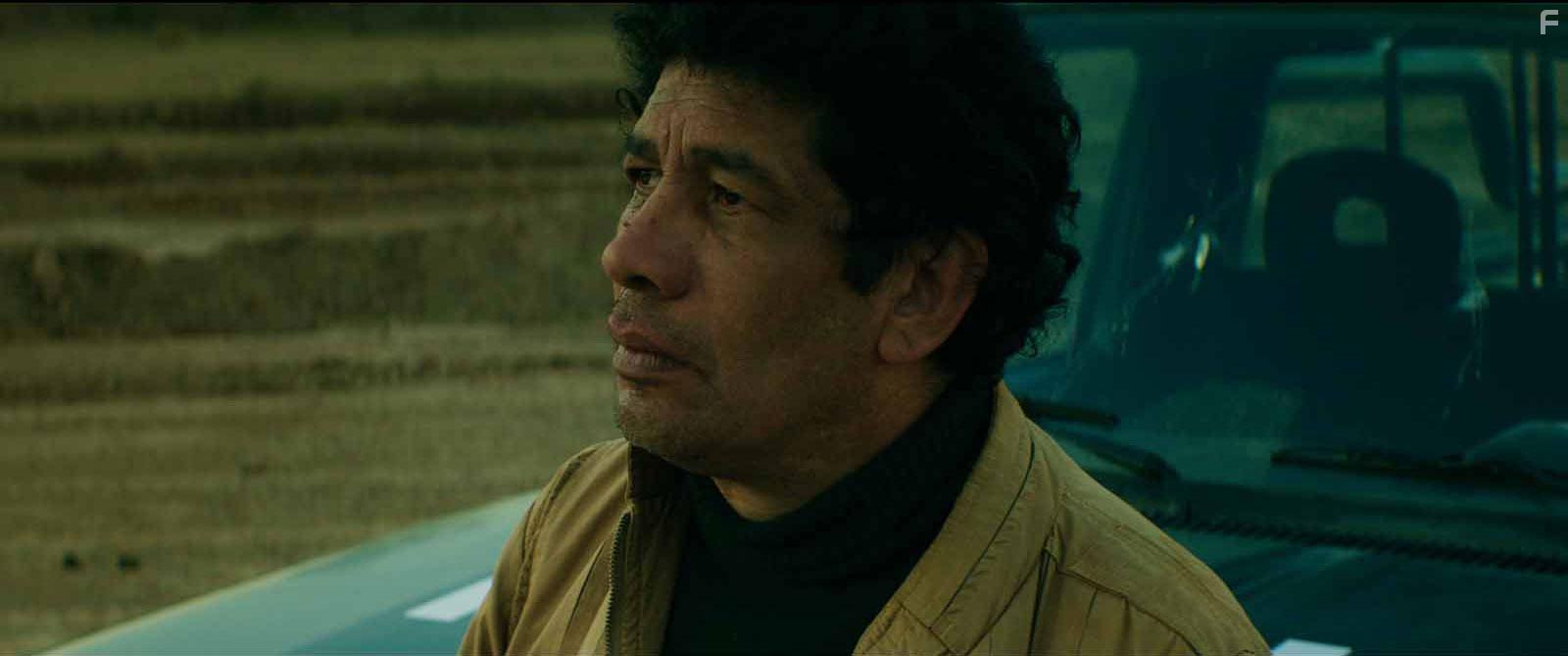 Victor Lopez in Muere, monstruo, muere (2018)