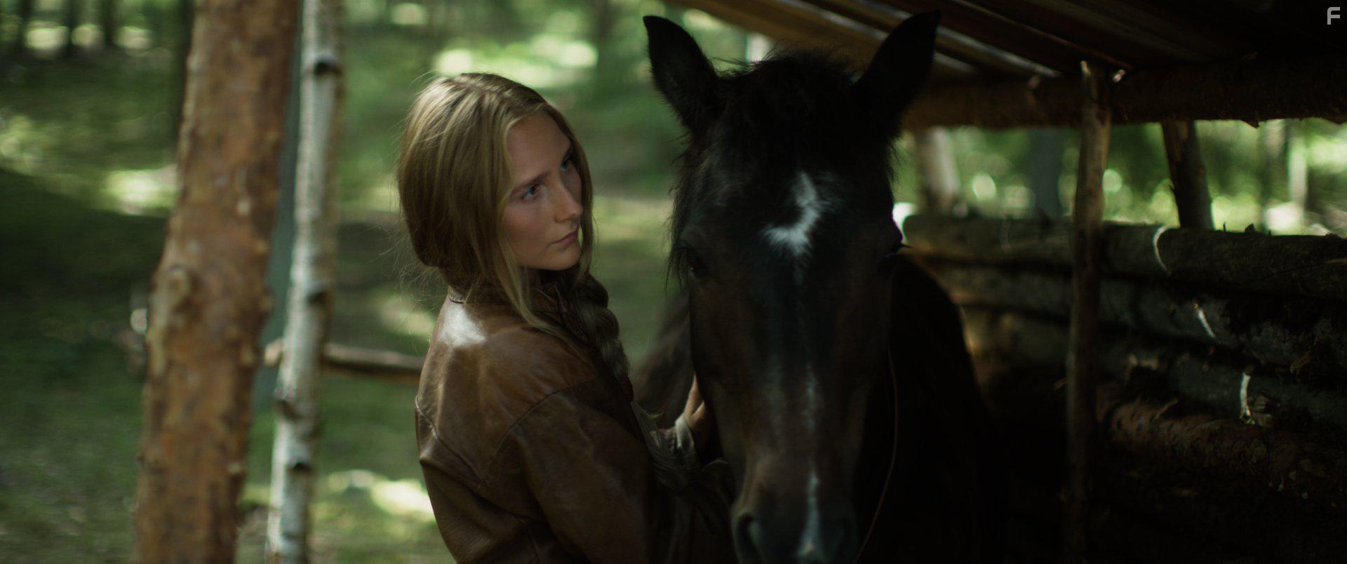 Moa Enqvist Stefansdotter in The Huntress: Rune of the Dead (2019)