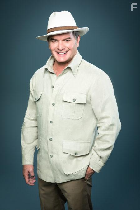 Sergio Basaez in El Chema (2016)