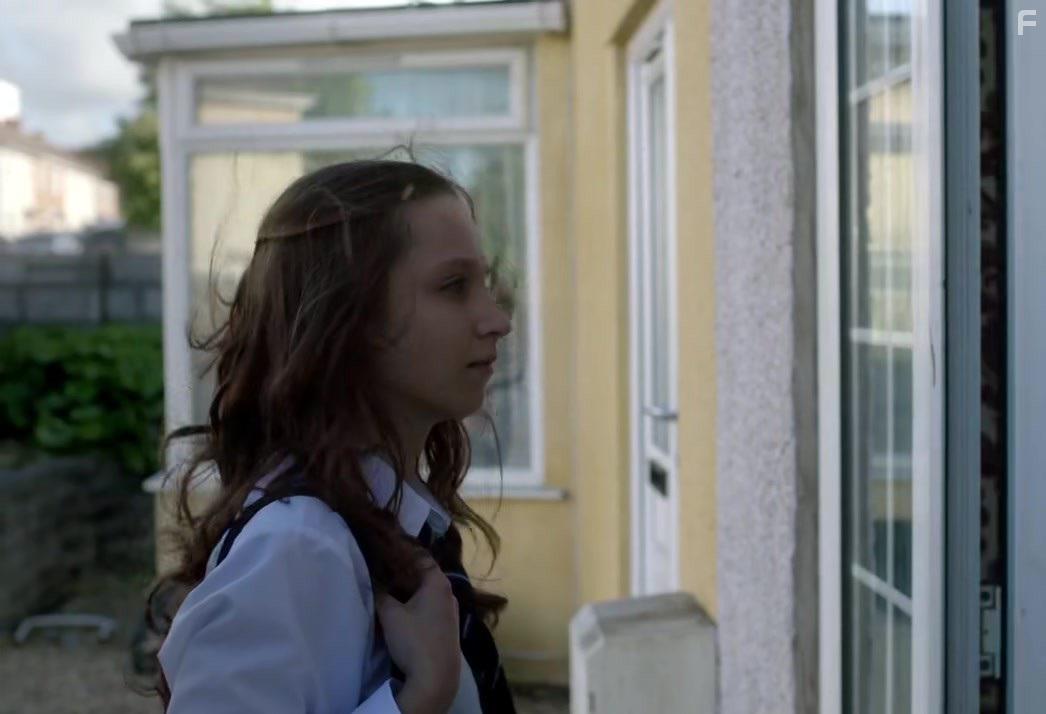 Три девушки