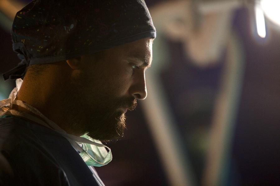 Onur Tuna in Mucize Doktor (2019)