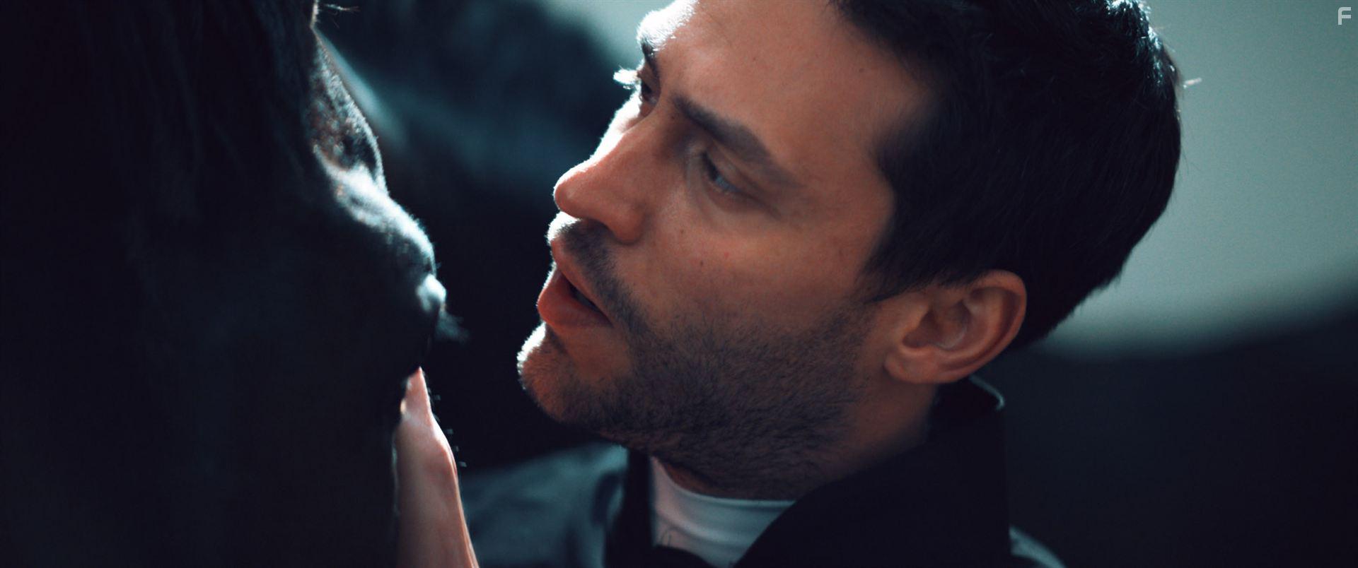 Ekin Ko in Bizim Iin Sampiyon (2018)