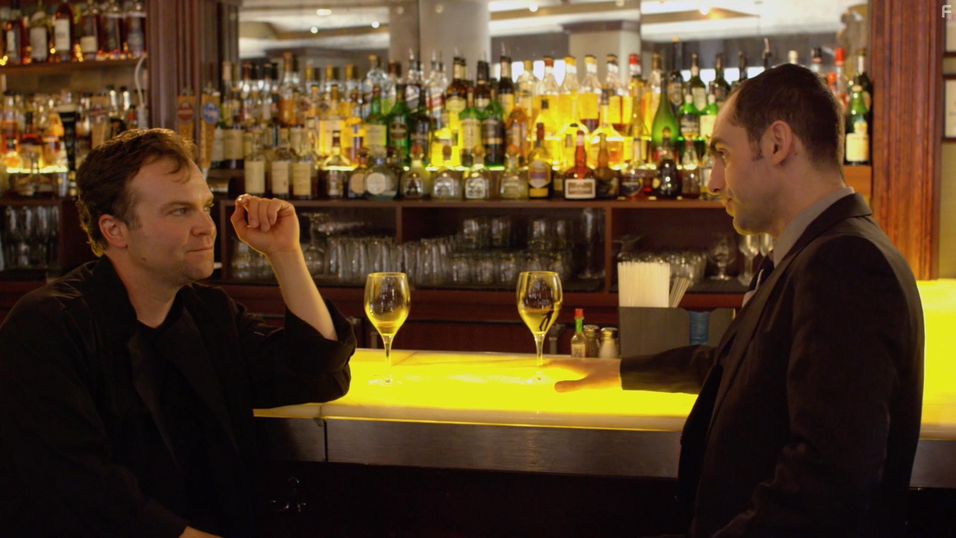 Dan Istrate and Regen Wilson in Her Tango (2017)