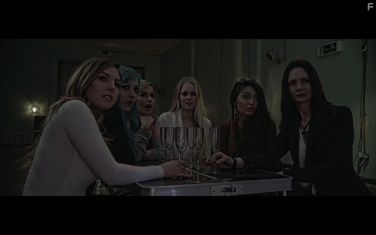 Sabine Crossen, Jade Wallis, Jessica Messenger, Raluca-Sandra Moore, Holly Springett, and Elesha Thorn in Six Hot Chicks in a Warehouse (2017)