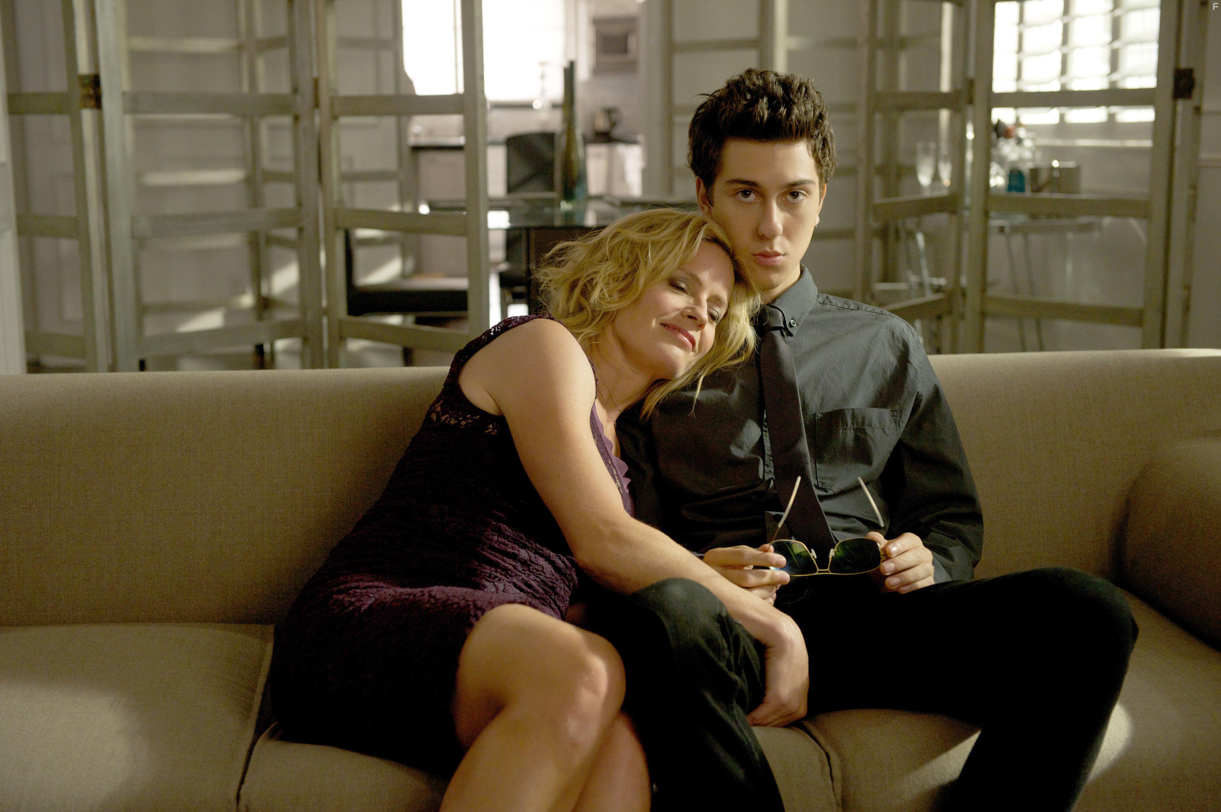 Elisabeth Shue and Nat Wolff in Behaving Badly (2014)