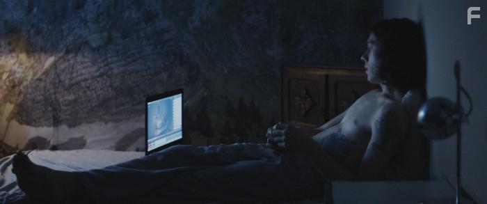 Shico Menegat in Tinta Bruta (2018)