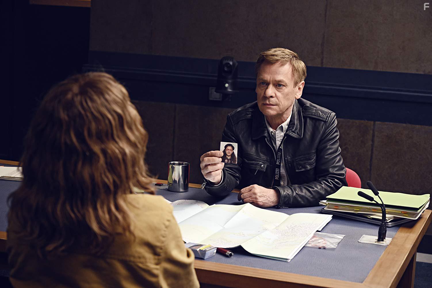 Преступник (GER) #1