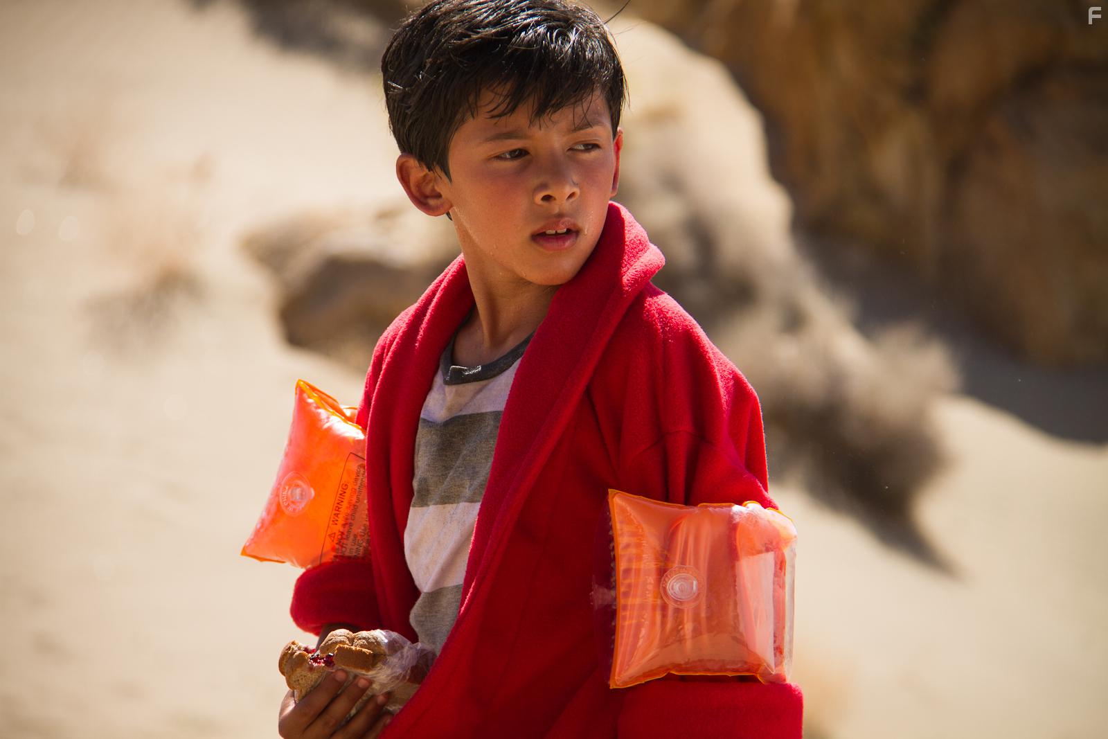 Есть кто-нибудь дома?