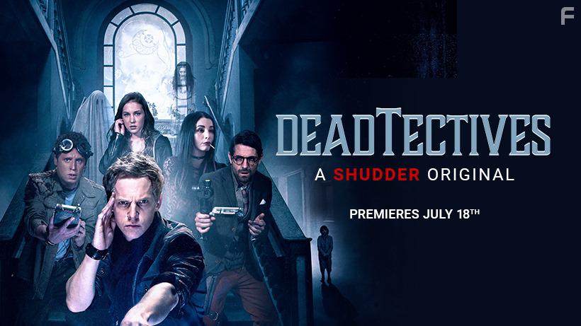 Jos Mara de Tavira, Martha Higareda, Chris Geere, Tina Ivlev, and David Newman in Deadtectives (2018)