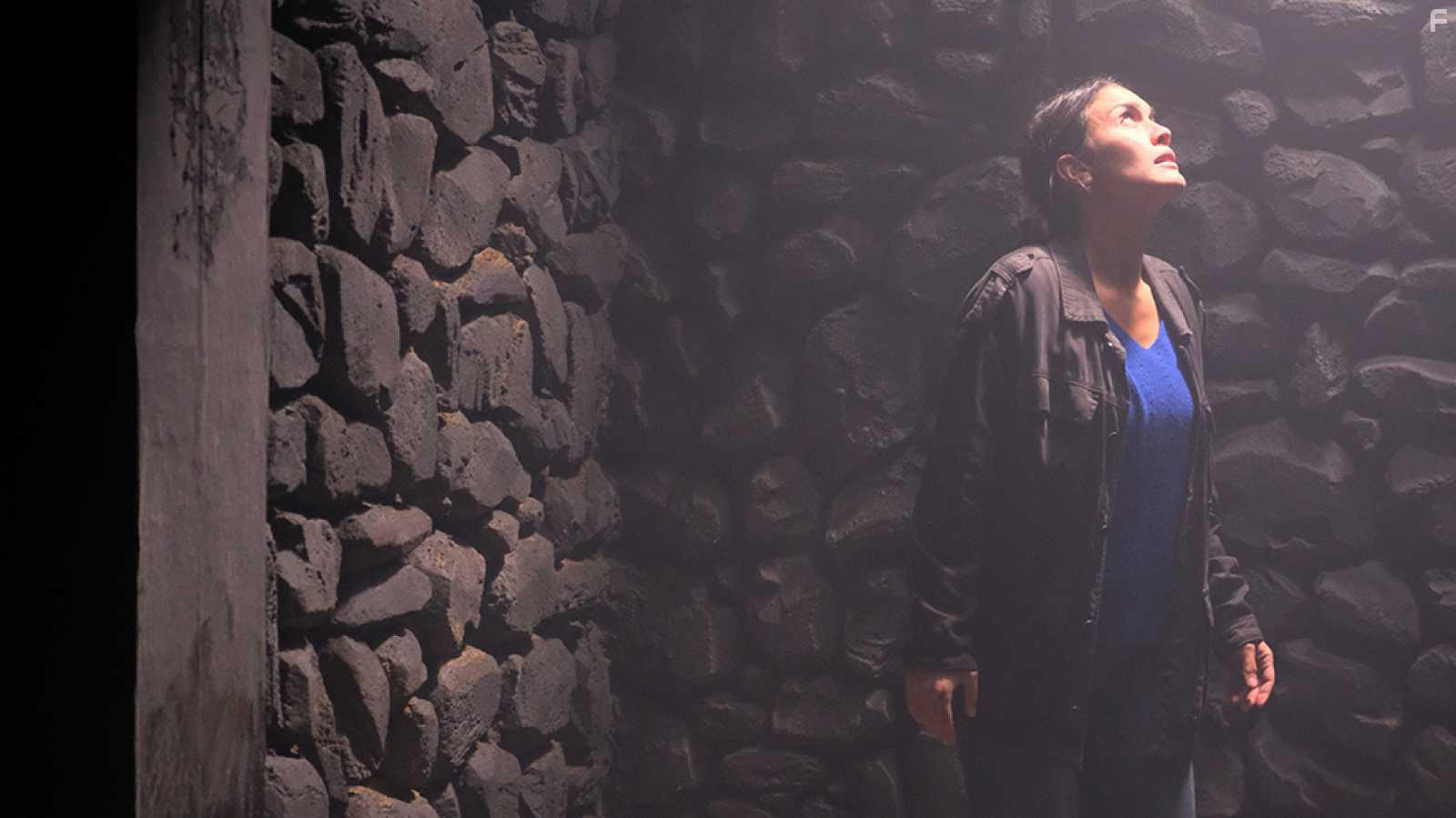 Megan Montaner in La caza. Monteperdido (2019)