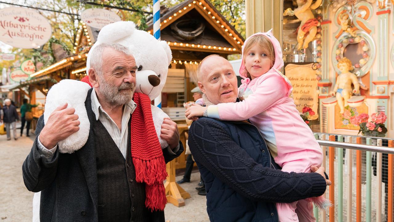 Branko Samarovski, Simon Schwarz, and Anja Tillmann in Nimm Du ihn (2019)