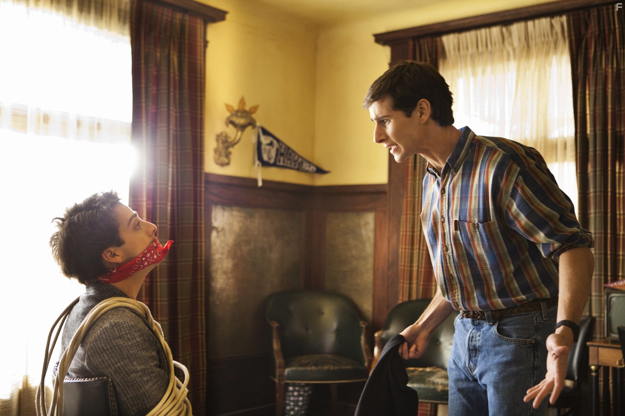 Matt Bush and Kelly Blatz in Блеск славы (2010)