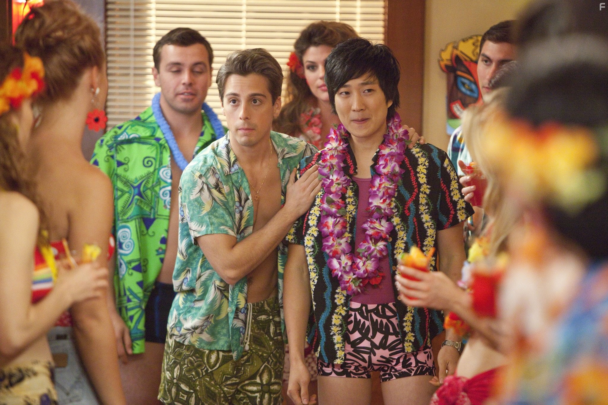 Matt Bush and Tim Jo in Блеск славы (2010)