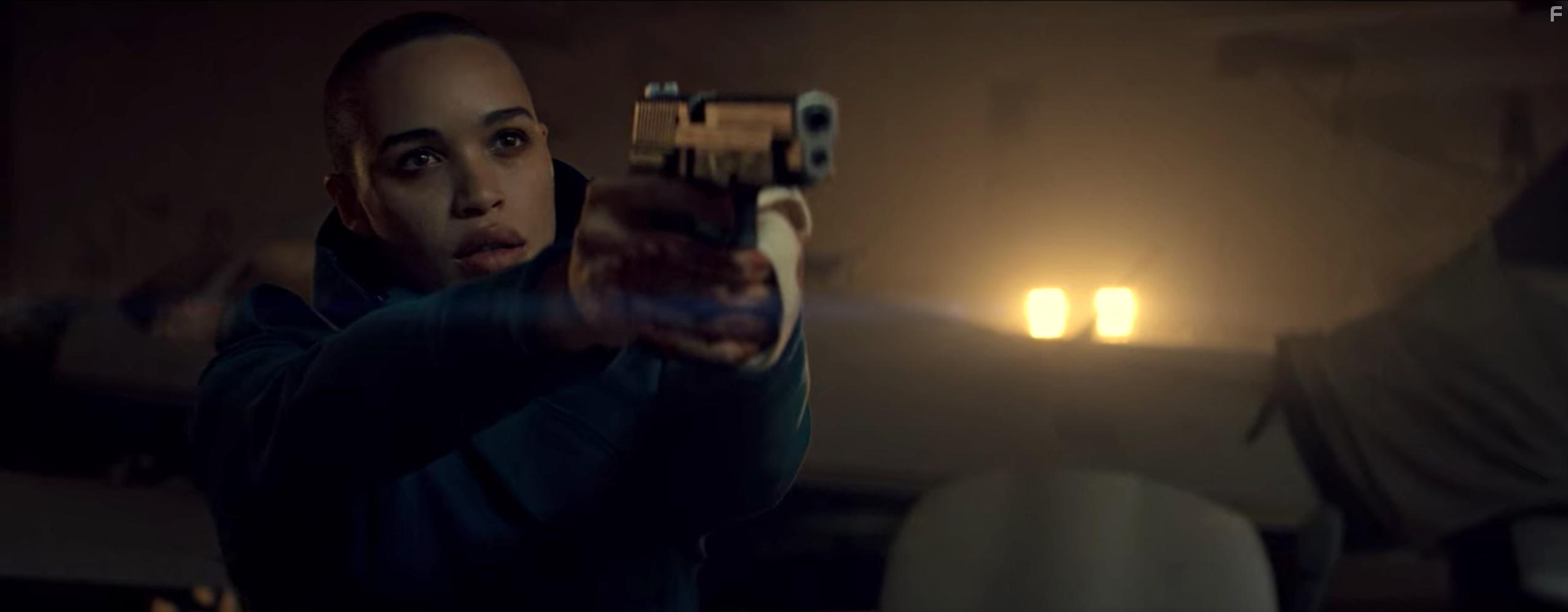 Cleopatra Coleman in In the Shadow of the Moon (2019)