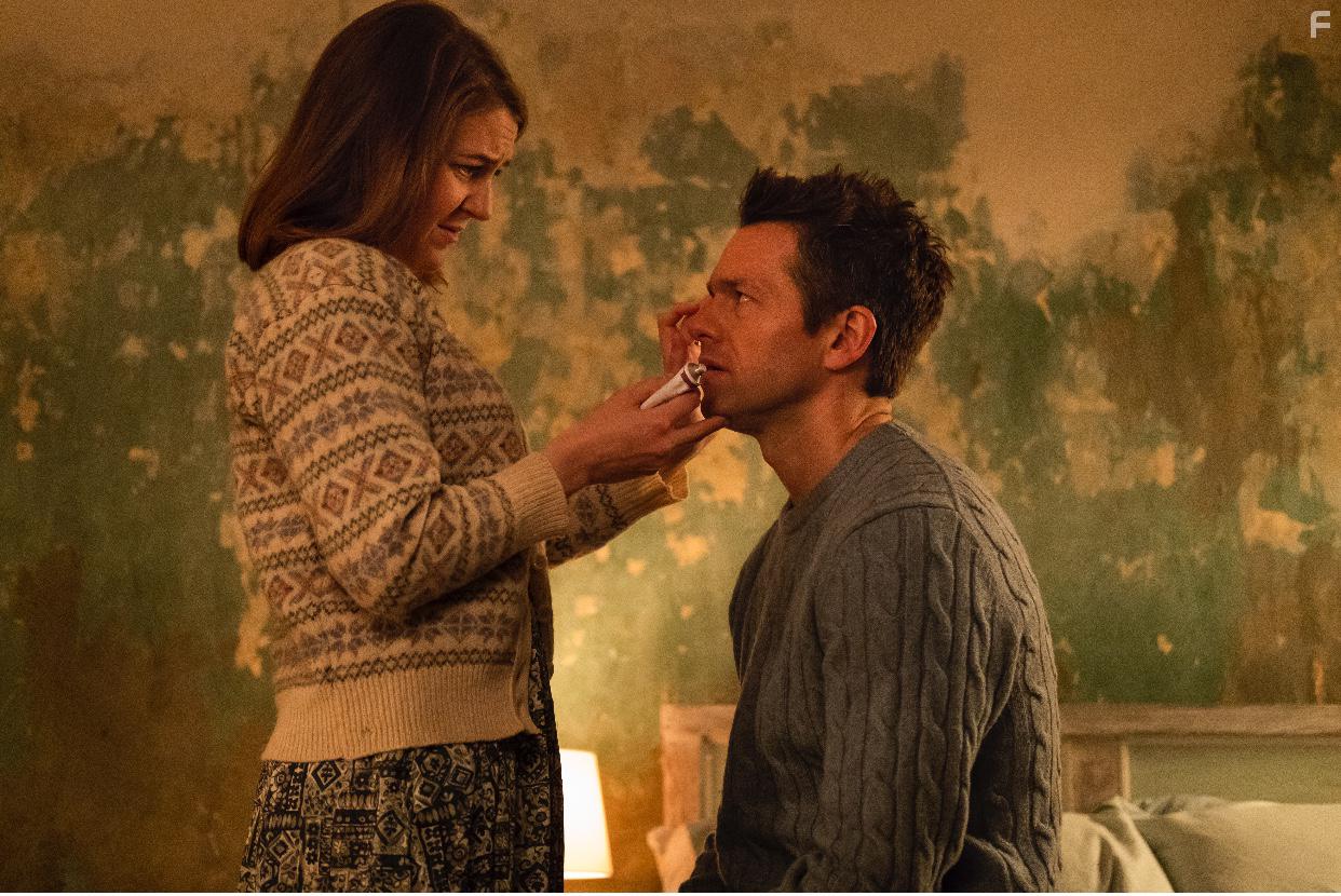 Surviving Christmas with the Relatives (2018)