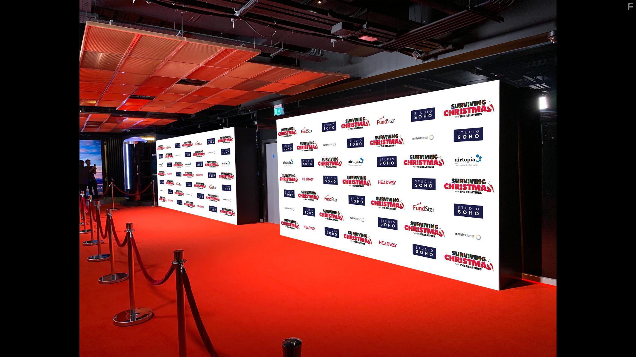 Surviving Christmas with the Relatives (2018)