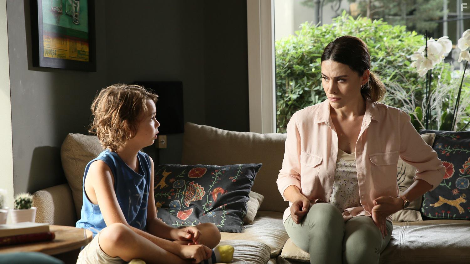 Belim Bilgin and Ata Berk Mutlu in Rzgar (2018)