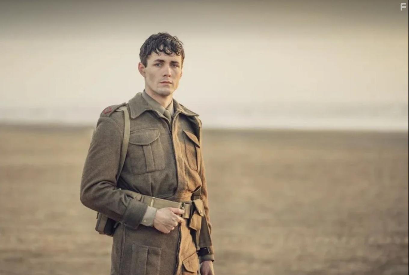 Jonah Hauer-King in World On Fire (2019)