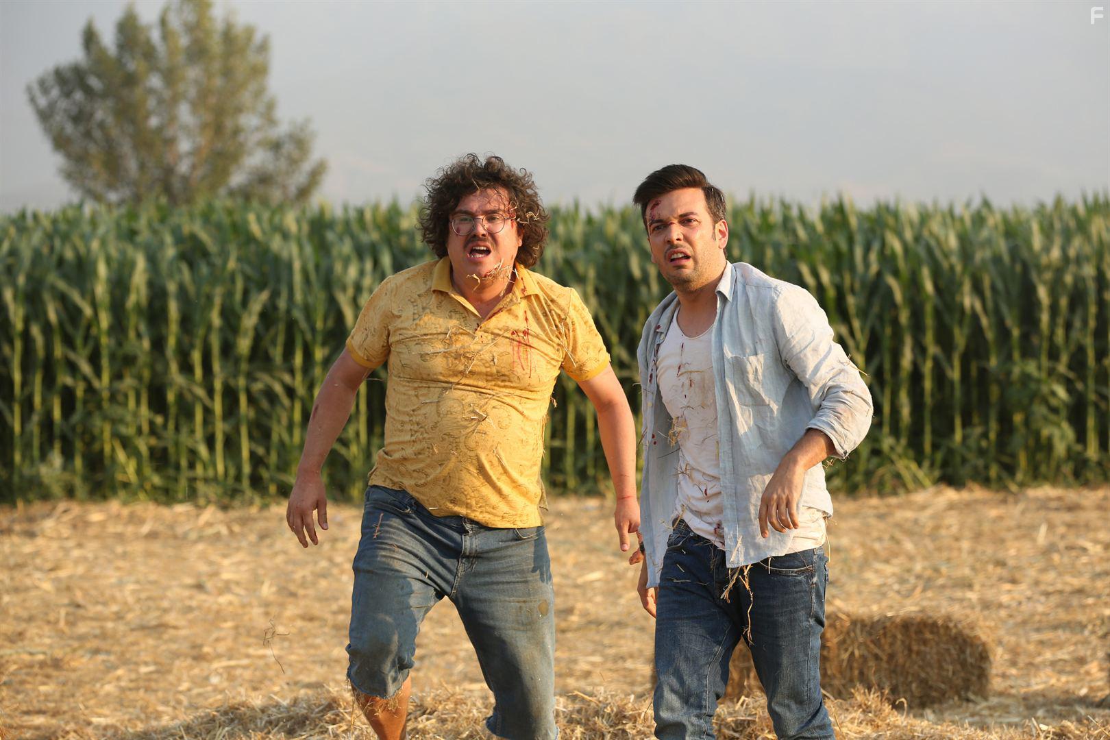 Oguzhan Ko and Ibrahim Bykak in Yol Arkadasim 2 (2018)
