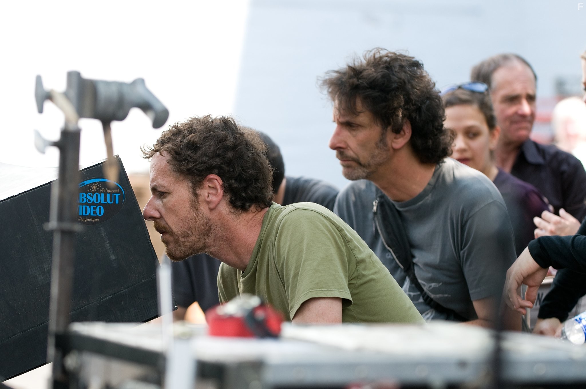 Ethan Coen and Joel Coen in Железная хватка (2010)