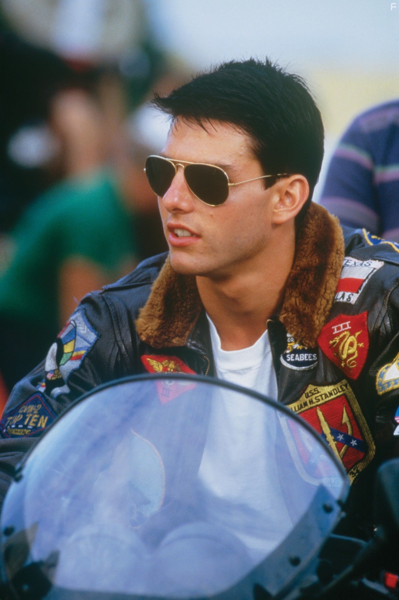 Tom Cruise in Лучший стрелок (1986)