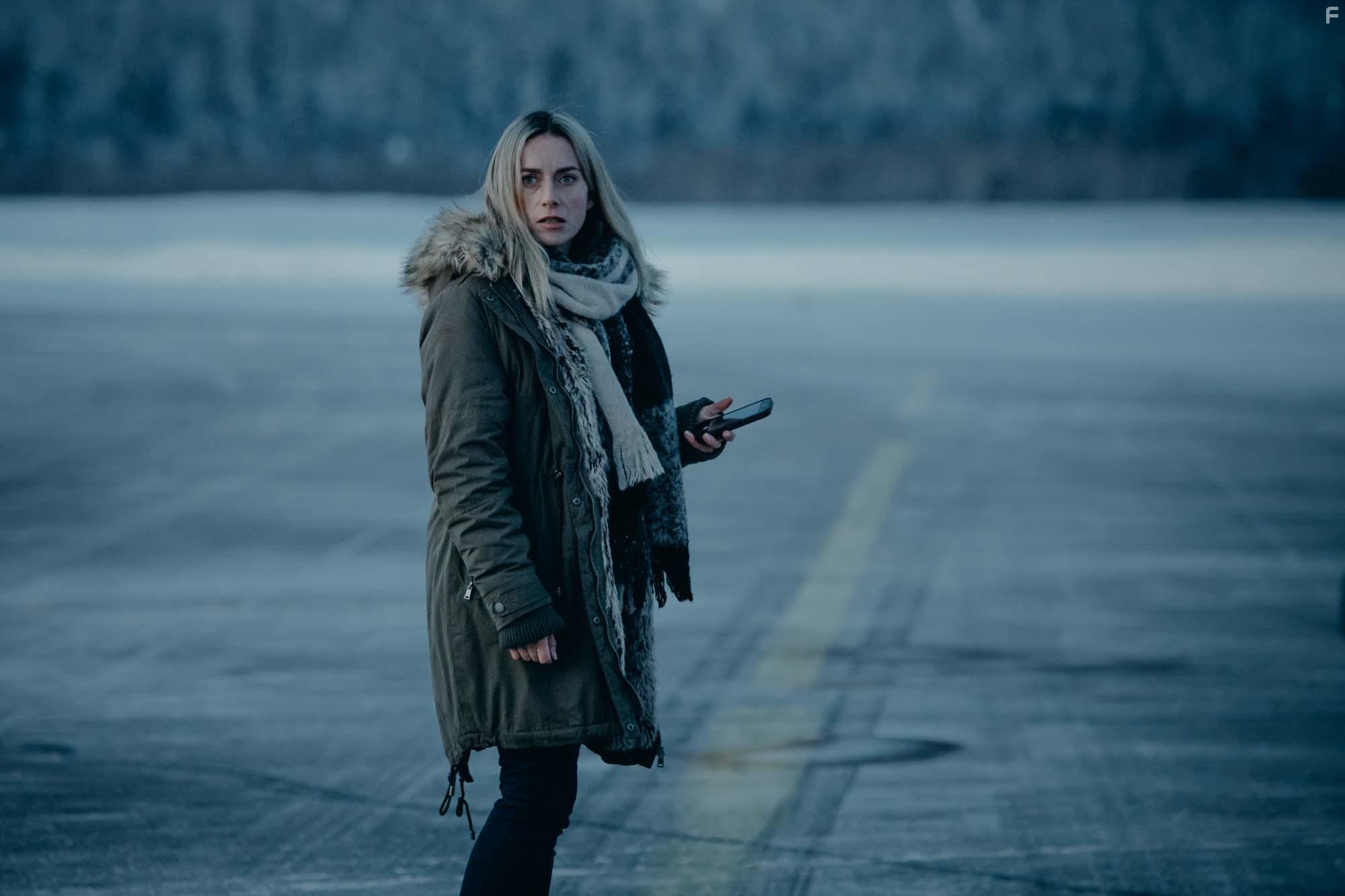 Iina Kuustonen in Arctic Circle (2018)