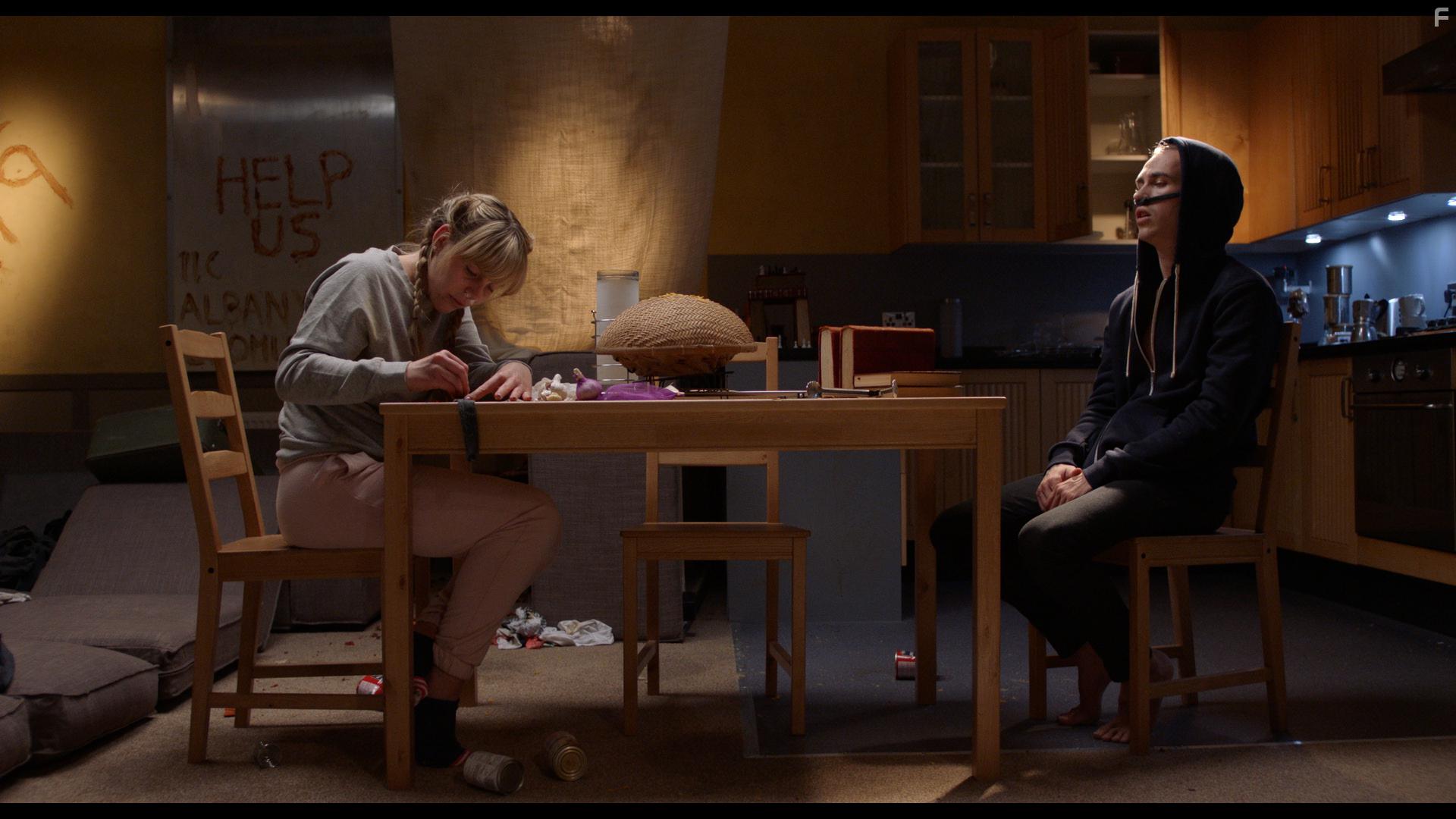 Alanna Flynn and Jackson Bews in Eyes and Prize (2018)