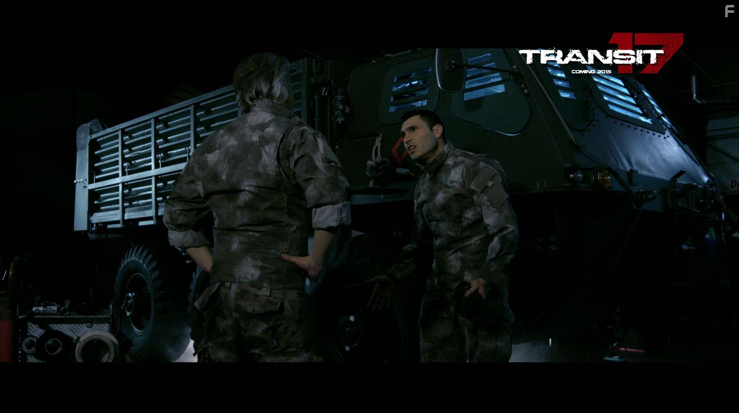 Guy Bleyaert and Daniel Pala in Transit 17 (2019)