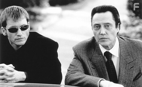 Christopher Walken and Denis Leary in Короли самоубийства (1997)