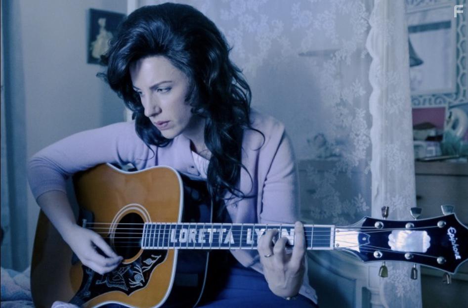 Jessie Mueller in Patsy & Loretta (2019)