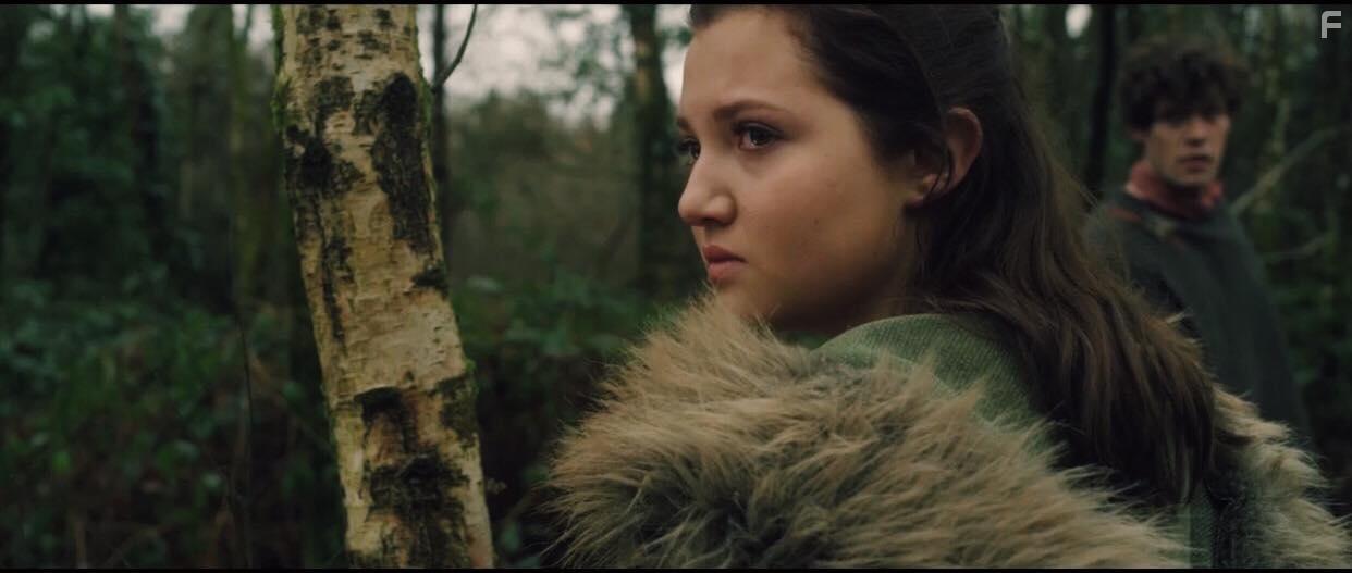 Mia McKenna-Bruce in The Rebels (2019)