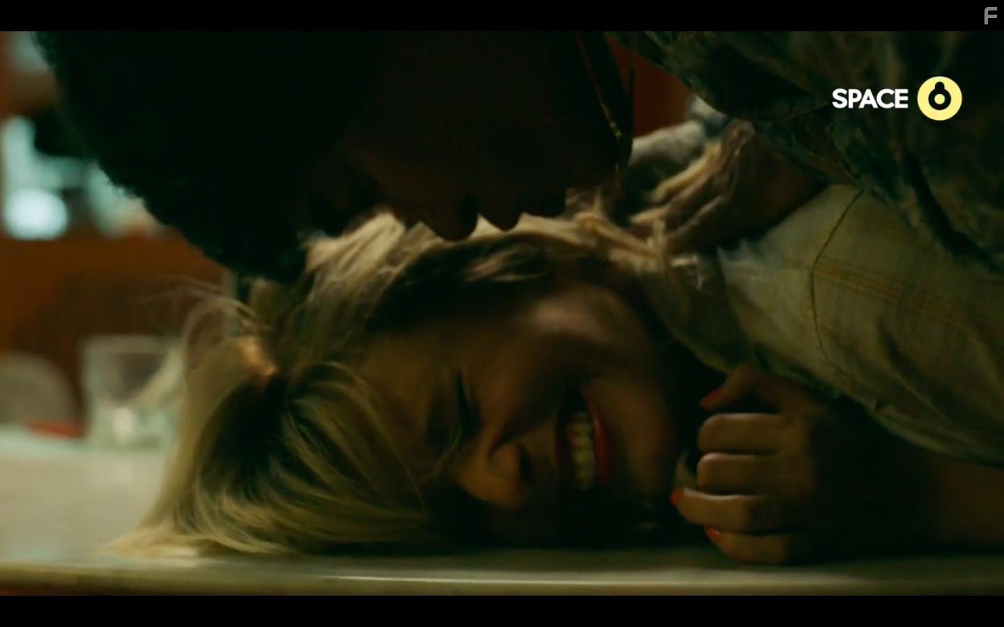 Jorge Romn and Carla Quevedo in Monzn: Alicia (2019)