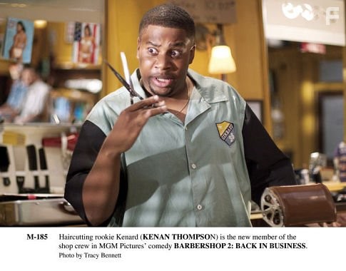 Kenan Thompson in Парикмахерская 2: Снова в деле (2004)