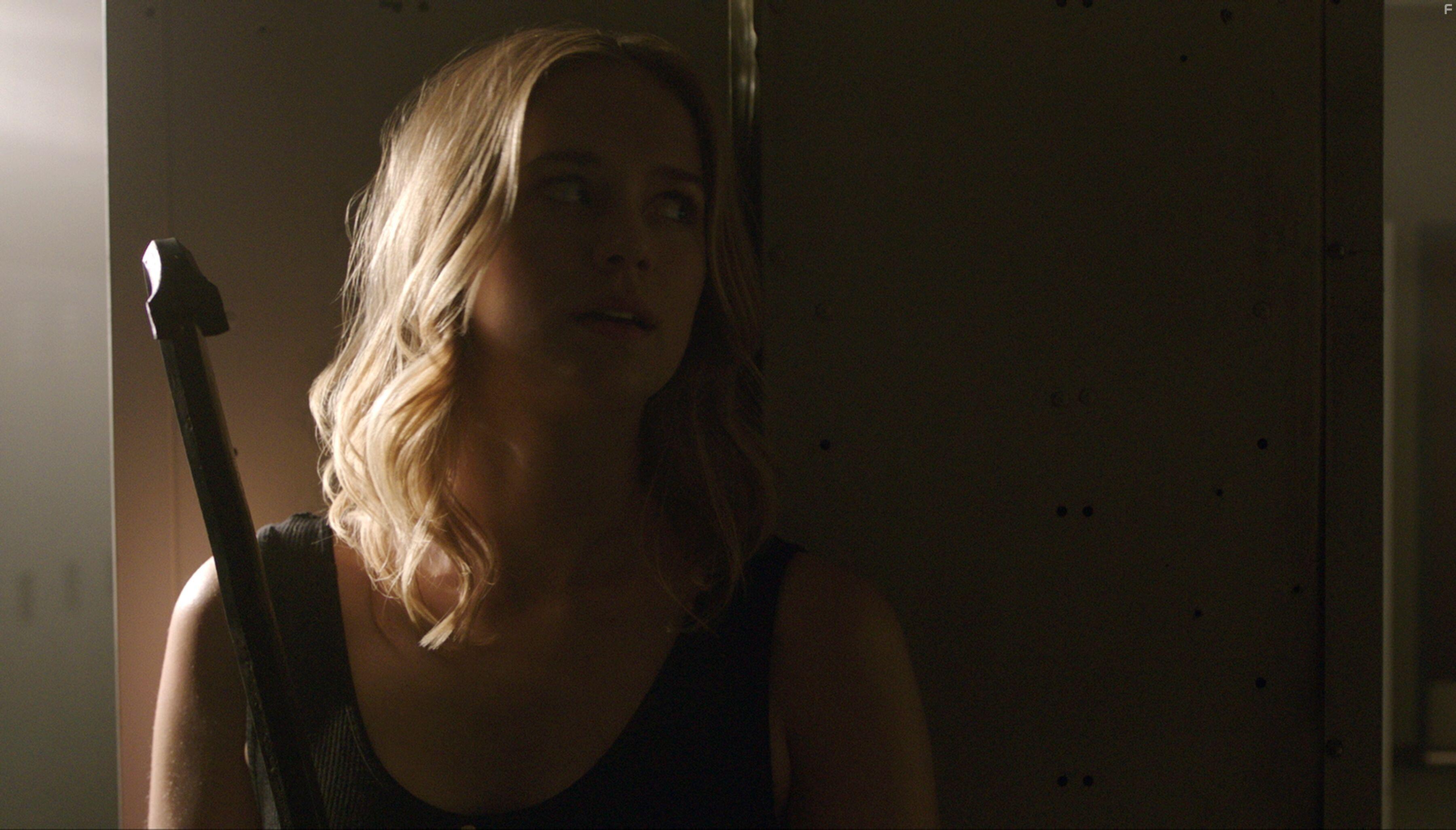 Elizabeth Lail in Countdown (2019)