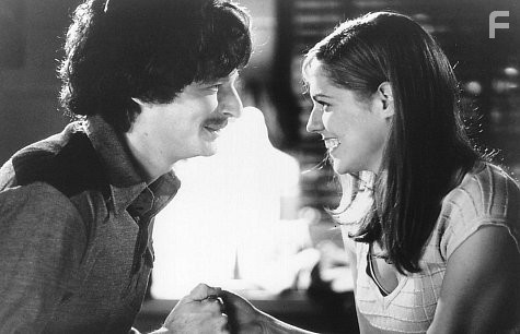 Howard Stern and Mary McCormack in Чaсти тела (1997)