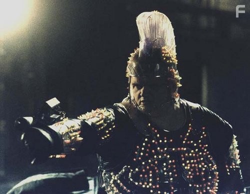 Erland van Lidth in Бегущий человек (1987)