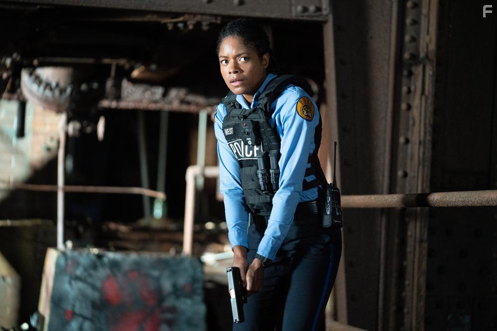 Naomie Harris in Black and Blue (2019)