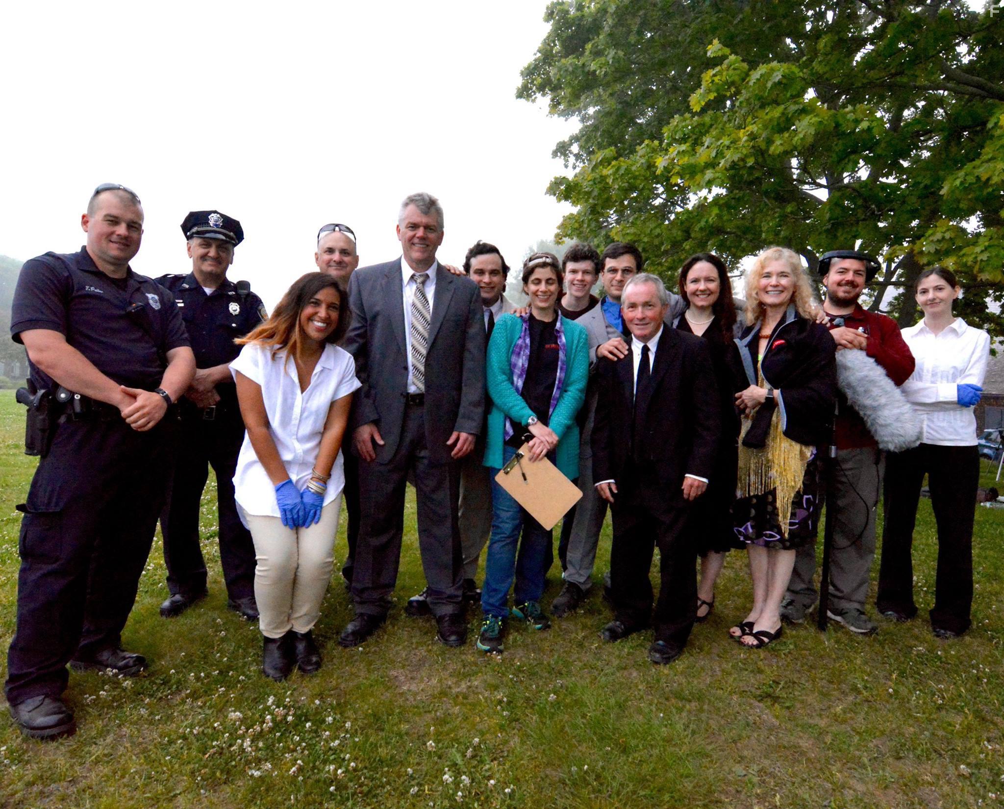 Terry Traynor, Killarney Traynor, Chris Estes, Dan Dovidio, Christie Devine, and Judy Durkin in Michael Lawrence (2017)