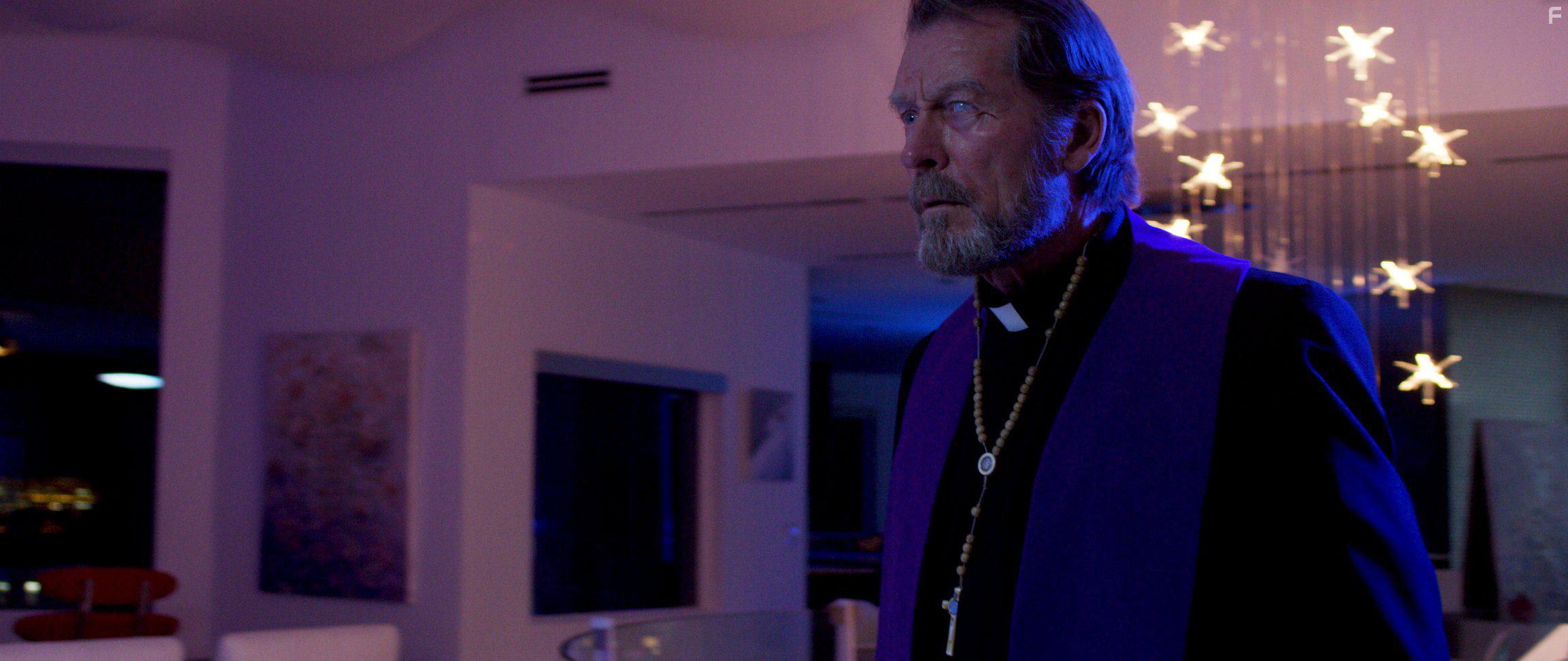 Robert Donavan in Art of the Dead (2019)