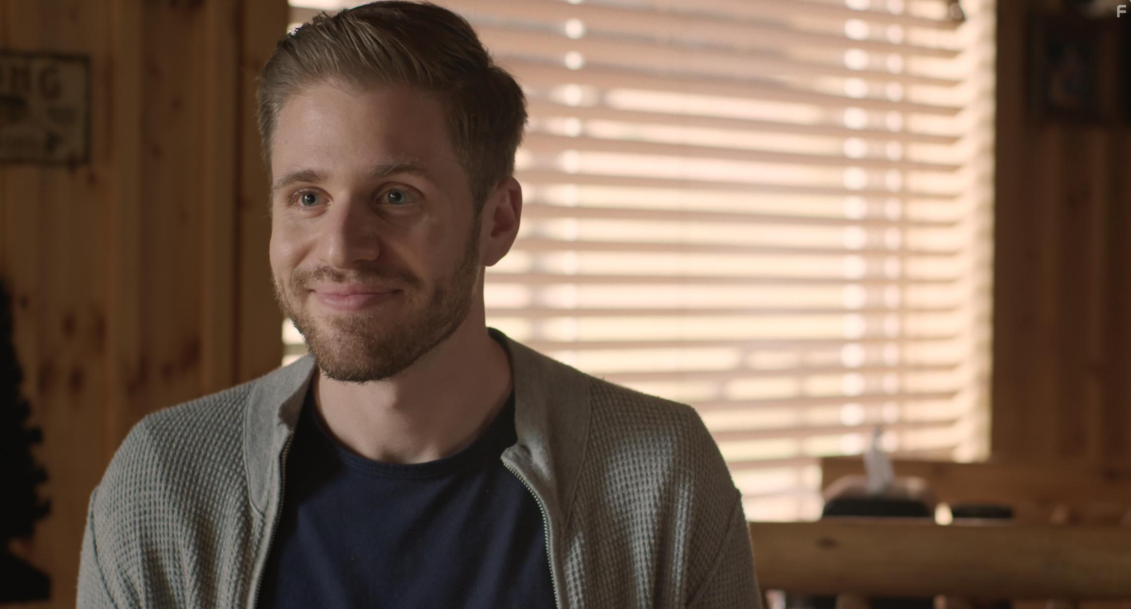 Daniel Weingarten in Up There (2019)