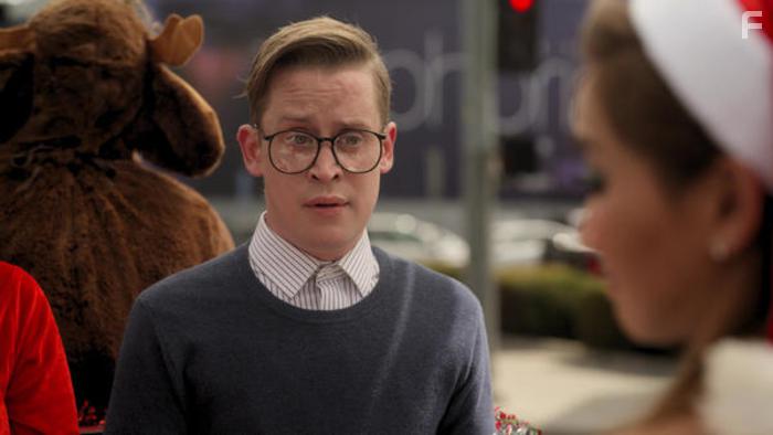 Macaulay Culkin in Dollface (2019)